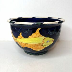 Unmarked Ceramic Pottery Bowl Fish Pattern Blue White Yellow 6.5” Round Glossy